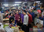 Wapres Gibran: Subsidi untuk Pedagang Pasar Tekan inflasi