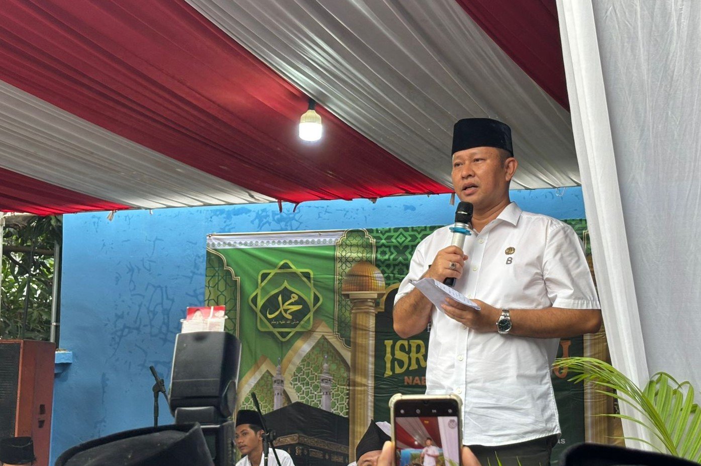 Sekretaris Diskominfostandi Kota Bekasi Hadiri Peringatan Isra Mi’raj PWI Bekasi Raya