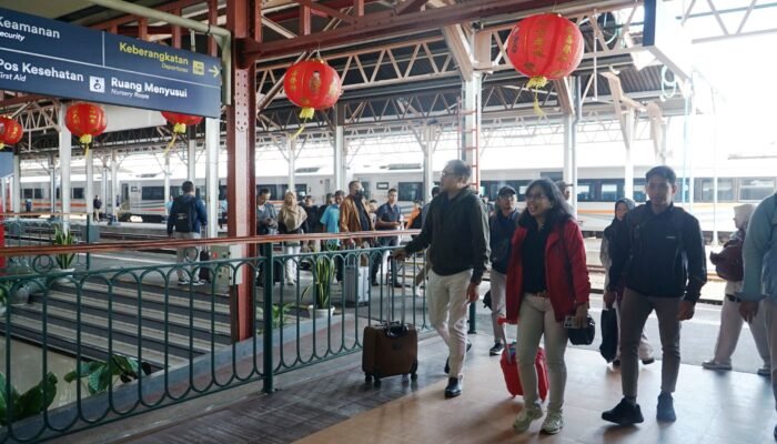 Libur Imlek, Sabtu Ini Tercatat 46.128 Penumpang Gunakan KA di Wilayah Daop Semarang