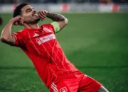 Nottingham Forest Libas Fenerbahce 3-0 di Istanbul