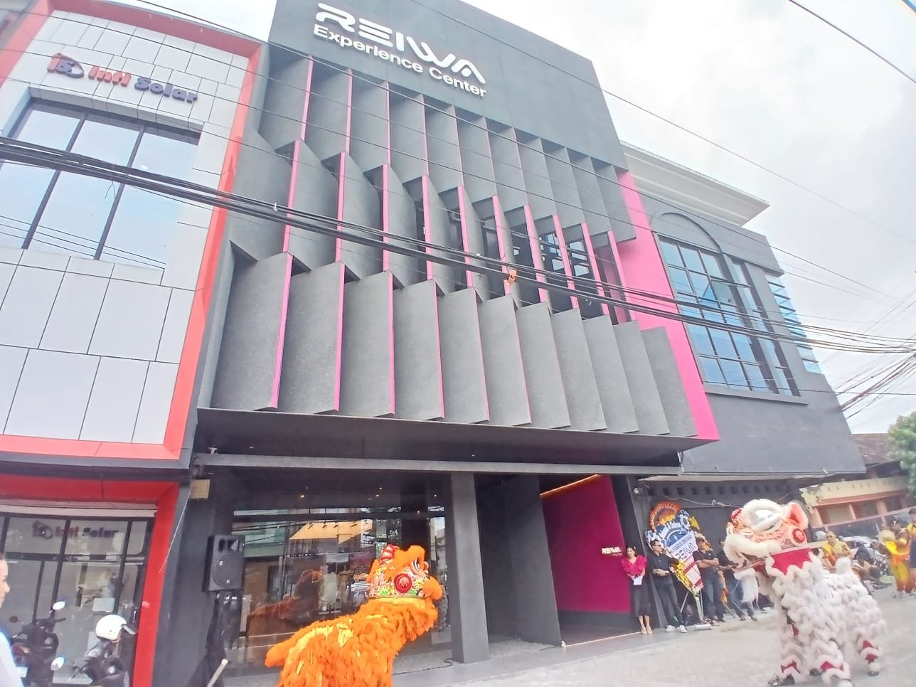 Peresmian Flagship Store REIWA Experience Centre Semarang.