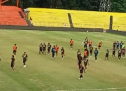 Semen Padang Imbangi Malut United Berkat Dua Gol di Akhir Laga