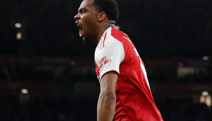 Tundukkan Chelsea 2-1, Arsenal Kokoh di Posisi Puncak