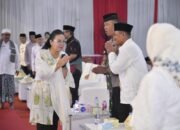 Bersama Masyarakat, Wali Kota Semarang, Agustina Wilujeng Peringati Nuzulul Qur’an