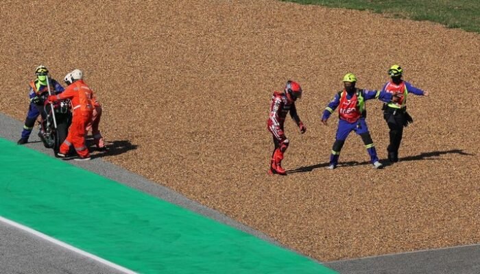 Alami Insiden Pecah Ban, Marc Marquez Menyerah di Akhir Balapan MotoGP Thailand