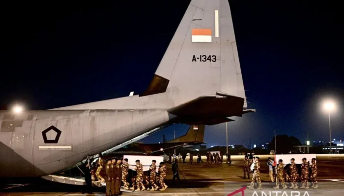 Usai Upacara Penghormatan, Tiga Jenazah Prajurit Gugur di Lebanon Diterbangkan Menuju Rumah Duka