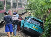 Kecelakaan KA, Kemenhub Bentuk Tim Dalami Keterlibatan Taksi Green SM