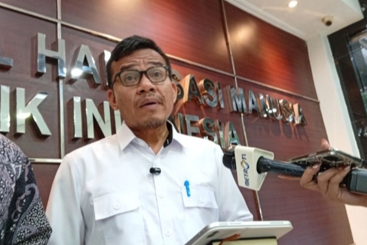 Komisioner Komnas HAM Saurlin Siagian.