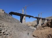 Dibom Amerika, Jembatan Ikonik Tertinggi Iran Hancur