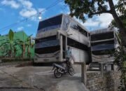 Nyeleneh, Tukang Bangunan di Wonogori Bangun Rumah Pribadi Mirip Bus AKAP
