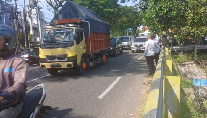 Pasca Kecelakaan Truk Terguling di Silayur, Dishub Kota Semarang Siapkan Portal Batasi Pergerakan Kendaraan Berat