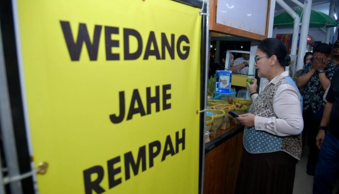 Dibuka Walikota Semarang, Bodjong Night Market Hadir Manjakan Pencinta Kuliner di Kawasan Kota Lama