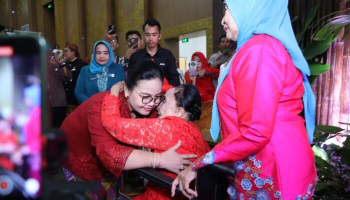 Gelar Apel Berbusana Adat Hingga Talkshow Hari Kartini, Pemkot Semarang Perkuat Pemberdayaan Perempuan
