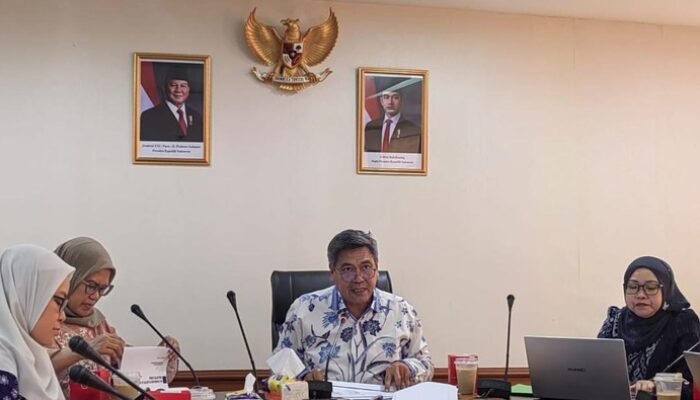 Harga Plastik Melambung, Pemerintah Dorong Pelaku Industri Pakai Kemasan Kertas-Aseptik