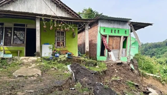 Duka Bertubi Markonah, Korban Longsor di Kalialang Semarang Rumah Rusak, Cucu Meninggal Kecelakaan