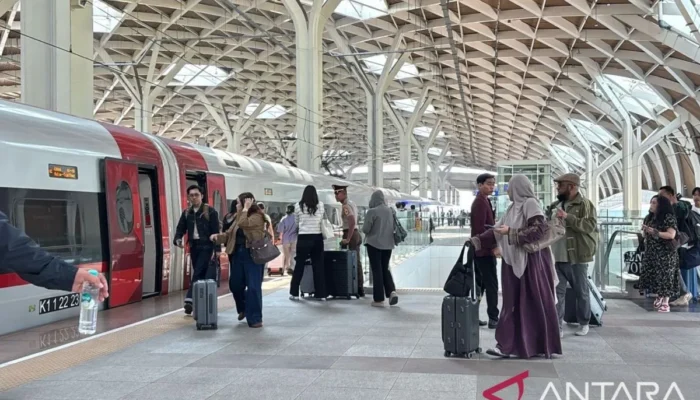 Selama Libur Panjang, KCIC Catat Sebanyak 95 Ribu Penumpang Whoosh