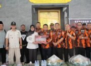 Penyerahan secara simbolis bantuan sosial berupa hewan kurban menjelang Hari Raya Idul Adha 1447 H diwakili oleh Sekretaris MPC Pemuda Pancasila Kota Semarang, Yuli Kristianto SH, MH kepada Kepala Lapas (Kalapas) Perempuan Kelas II A Semarang, Darmalingganawati di Masjid Fatimah Az-Zahra didampingi Kepala Dinsos Kota Semarang, Moh Agus Junaidi, patugas dan disaksikan oleh warga Binaan.