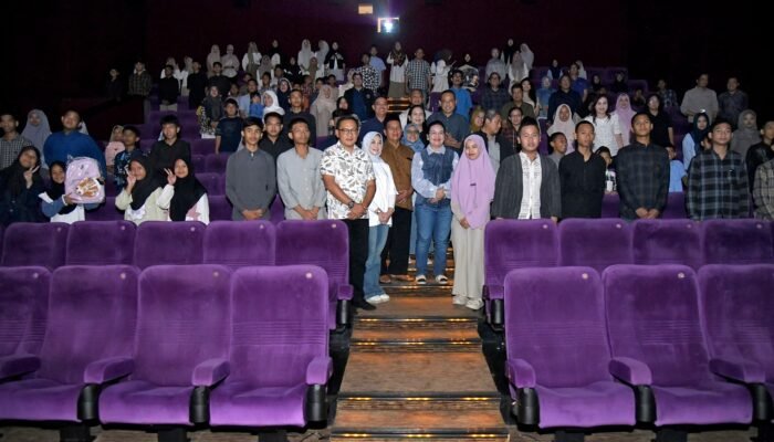 Ajak Anak-anak Yatim Nobar Children of Heaven, Wali kota Agustina Hadirkan Kebahagiaan dan Semangat untuk Meraih Mimpi