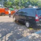 Penemuan mayat wanita di dalam mobil Toyota Innova berpelat merah dengan nomor polisi M 1090 GP di Parkiran Terminal 1 Bandara Juanda.