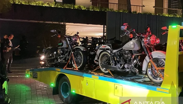 KPK Sita Koleksi Moge Hingga Mobil Mewah Usai Geledah Rumah Silmy Karim