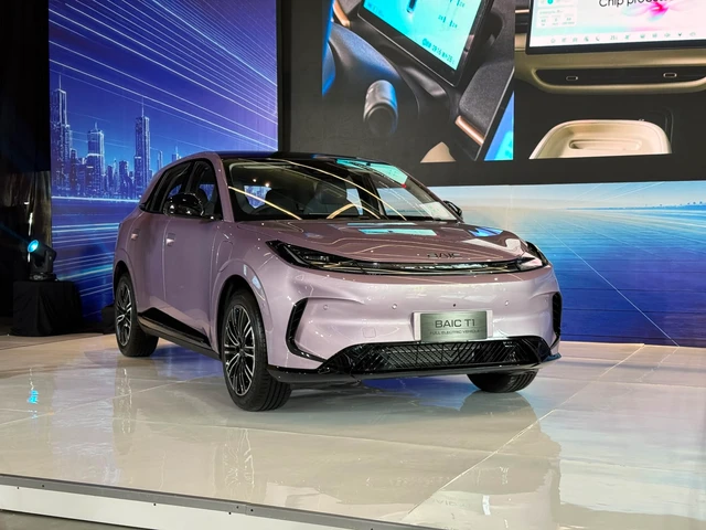 Peluncuran BAIC T1 di BAIC Alam Sutera