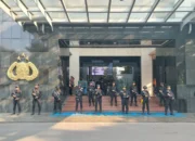 Jelang Konferensi Pers di Polda Metro, Pengamanan Diperketat Kerahkan Personel Brimob Bersenjata Laras Panjang