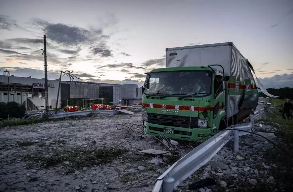 Kondisi infrastruktur rusak parah usai gempa Jepang