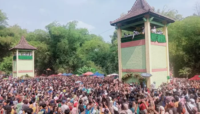 Tradisi Sebar Apem Yaa Qowiyyu Di Klaten Disambut Meriah, Warisan Ki Ageng Gribig