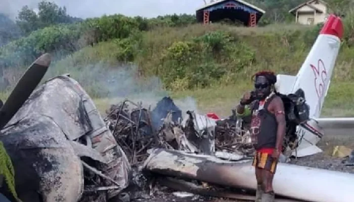 Pesawat milik AMA Dibakar KKB di Yahukimo, Polisi: Belum Diketahui Nasib Pilot