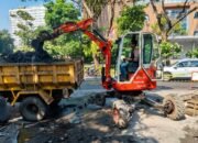 Antisipasi Genangan di Simpang Lima, Walikota Agustina Intensifkan Pembersihan Drainase