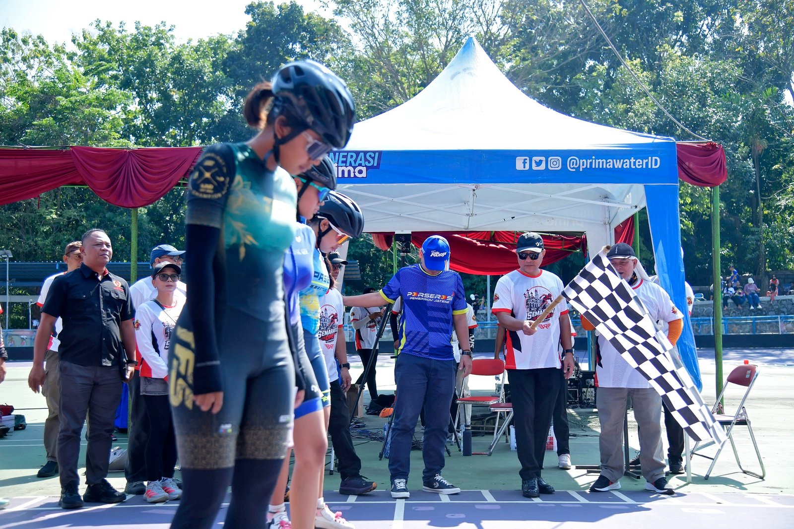 Wakil Wali Kota Semarang, Iswar Aminuddin saat membuka turnamen Semarang Open 2026 di Sirkuit Sepatu Roda Jatidiri.