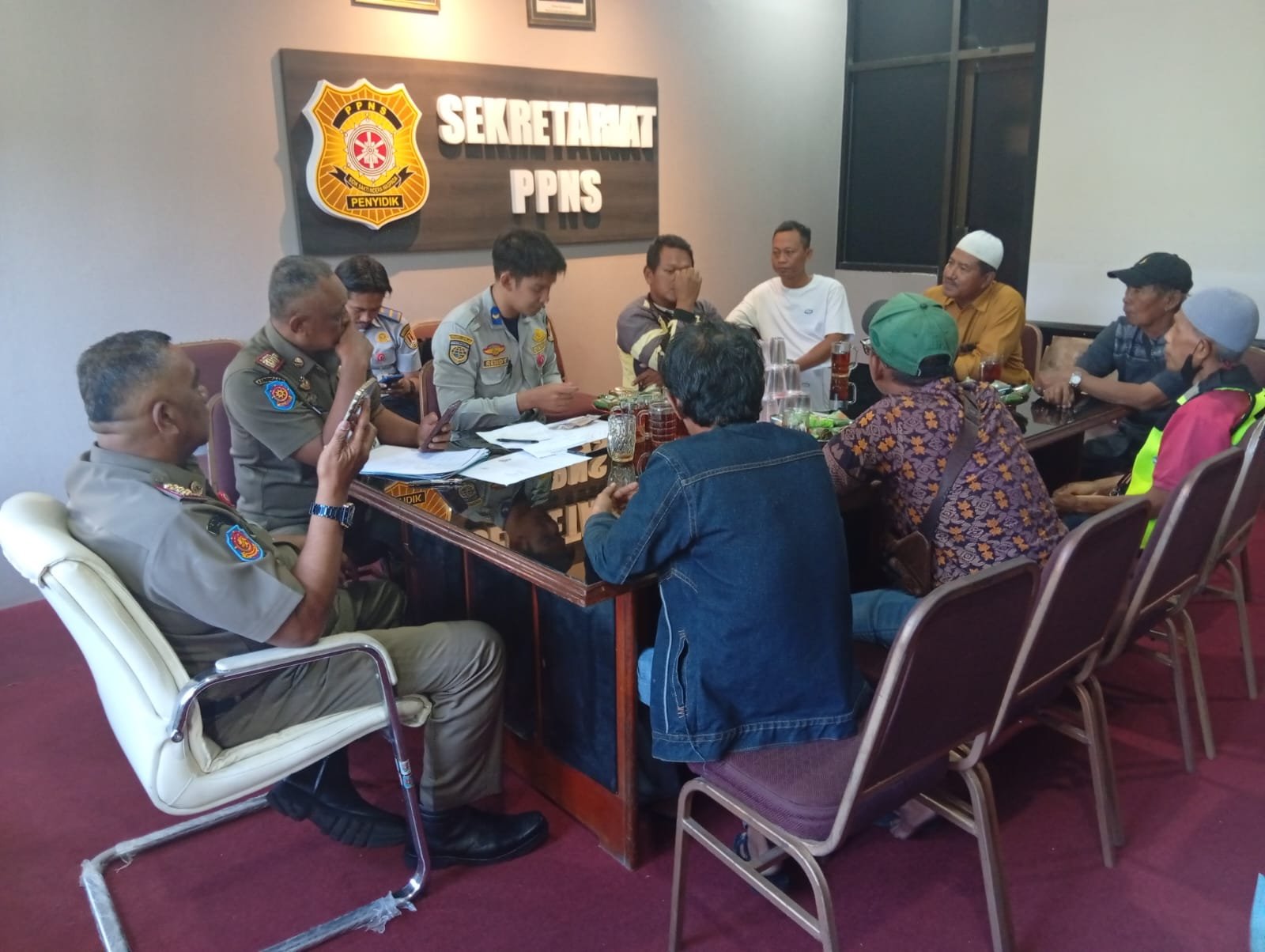 Jukir dipanggil ke Mako Satpol PP Kota Semarang membayar setoran retribusi parkir.