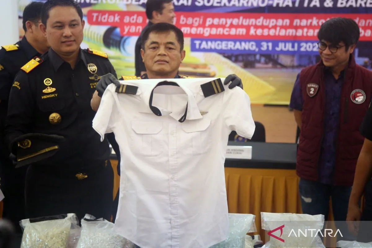 seragam pilot malaysia tersangka penyendupan narkoba