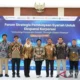 Pejabat Sementara (Pjs.) Gubernur Bank Indonesia Destry Damayanti (tengah) saat menghadiri Forum Strategis Pembiayaan Syariah untuk Ekspansi Korporasi di Jakarta