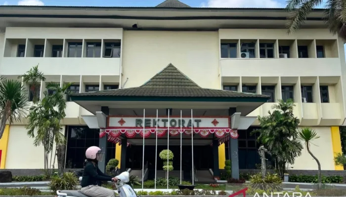 Geledah Rumah dan Rektorat Unsoed, KPK Sita Dokumen Terkait Pemerasan Penerimaan Mahasiswa Baru