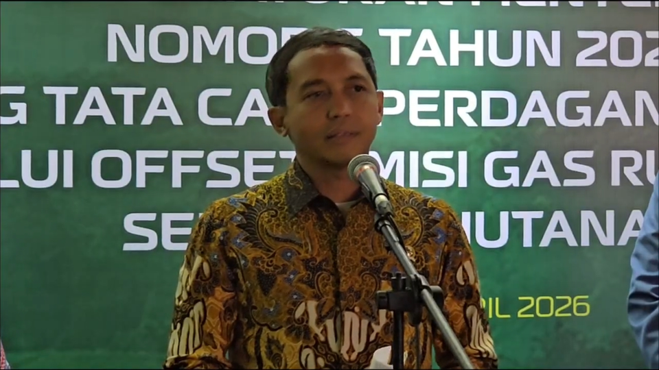 Menhut, Raja Juli
