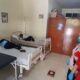 Kondisi pasien SMKN 6 Semarang dirawat di Puskesmas usai keracunan MBG.