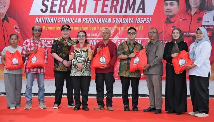 Wali Kota Agustina Tinjau Renovasi MAN 1, Serahkan Bantuan Renovasi Rumah untuk 850 Warga Kota Semarang