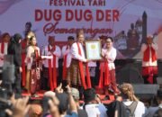 Raih Rekor LEPRID Bersama 25 Ribu Warga, Wali Kota Agustina Menari Bersama “Dug Dug Der” Semarang