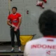 Atlet panjat tebing Indonesia Veddriq Leonardo mengikuti Pemusatan Latihan Nasional (Pelatnas)